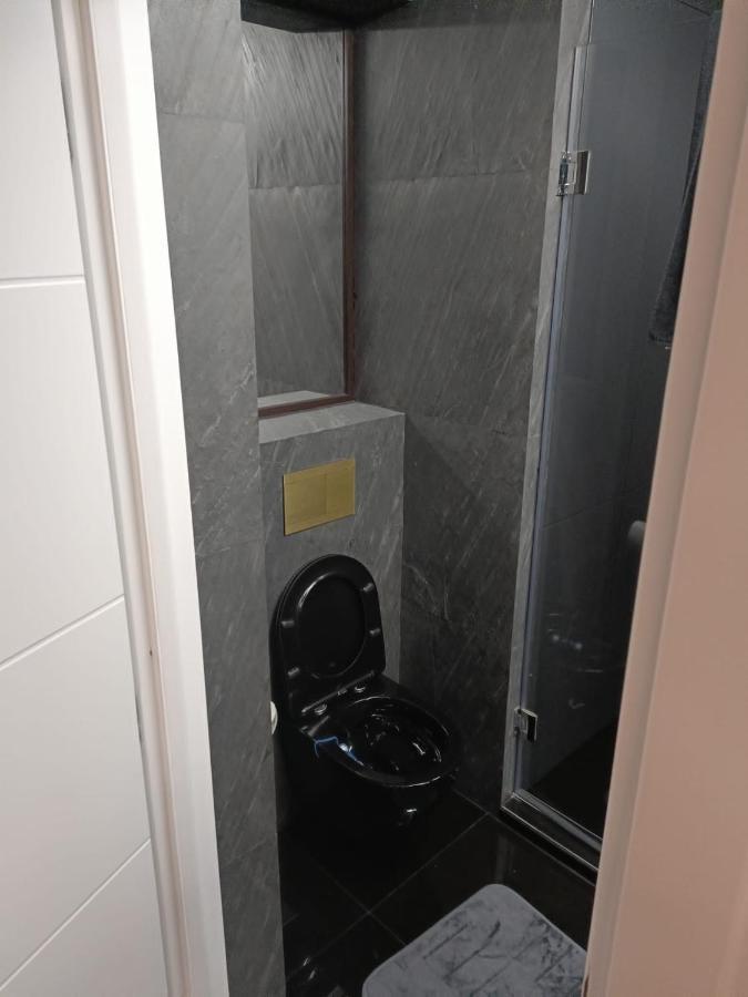 Újonnan épített, modern társasházi 2 szintes lakás Miercurea Ciuc Esterno foto